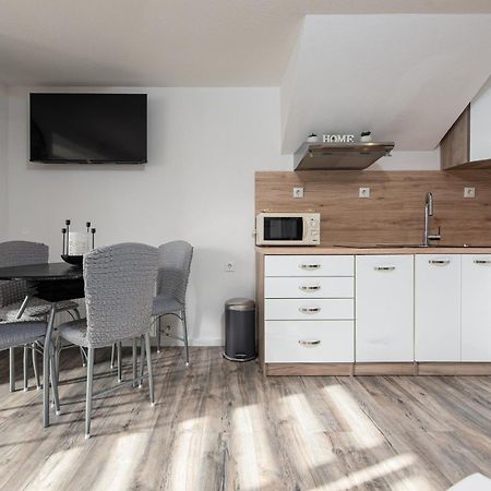 Nena Apartmani Vir Εξωτερικό φωτογραφία