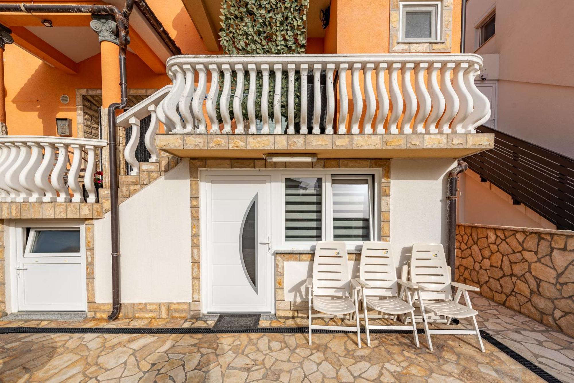 Nena Apartmani Vir Εξωτερικό φωτογραφία