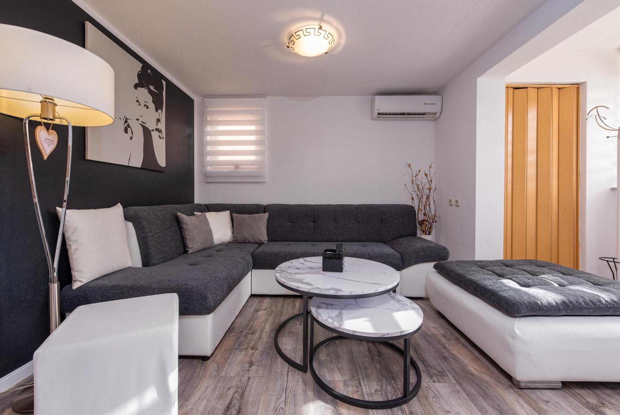 Nena Apartmani Vir Εξωτερικό φωτογραφία