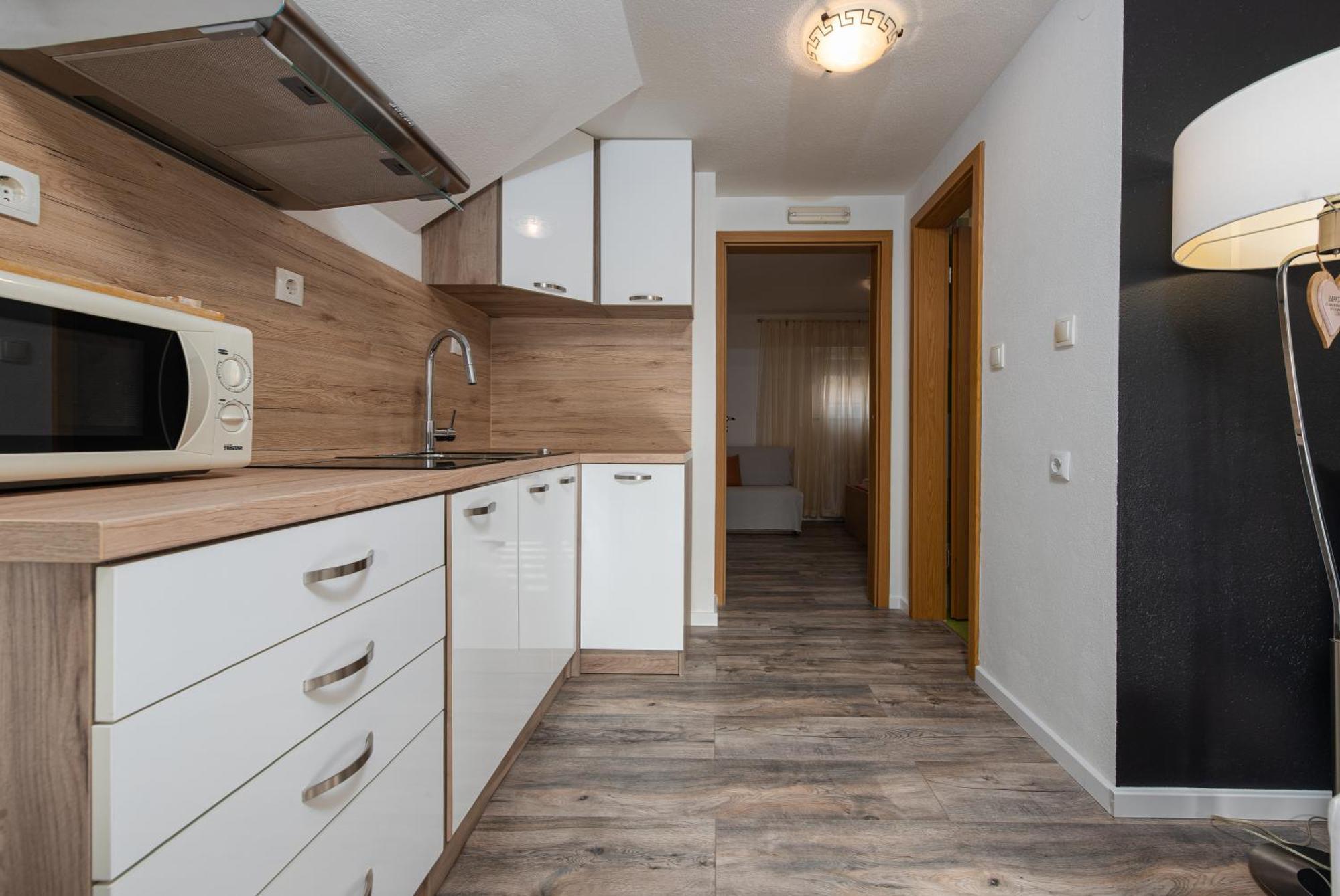 Nena Apartmani Vir Εξωτερικό φωτογραφία