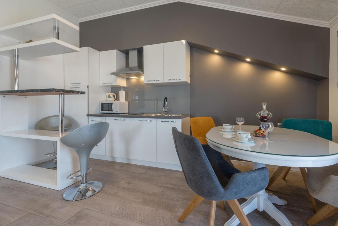 Nena Apartmani Vir Εξωτερικό φωτογραφία